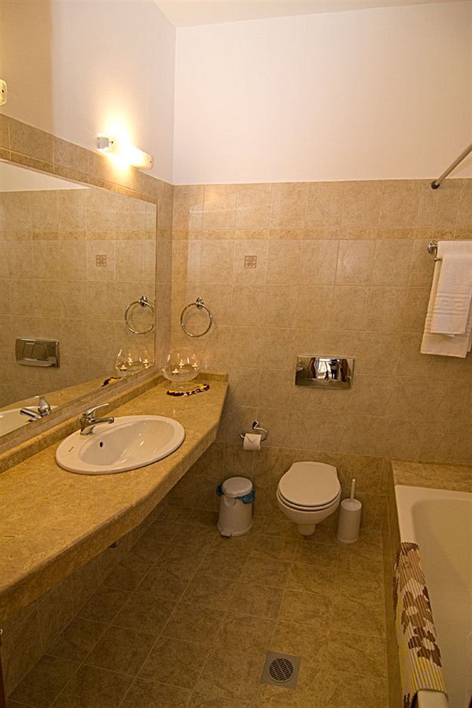 Lindos Blue Sky Aparthotel Exterior foto